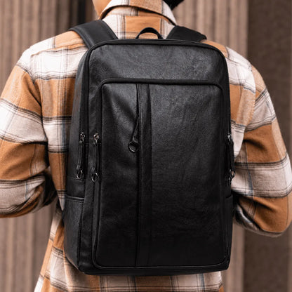 Mochila de Couro Modelo Mônaco Preta